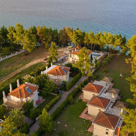 Villa-Danos Afytos Eksteriør bilde
